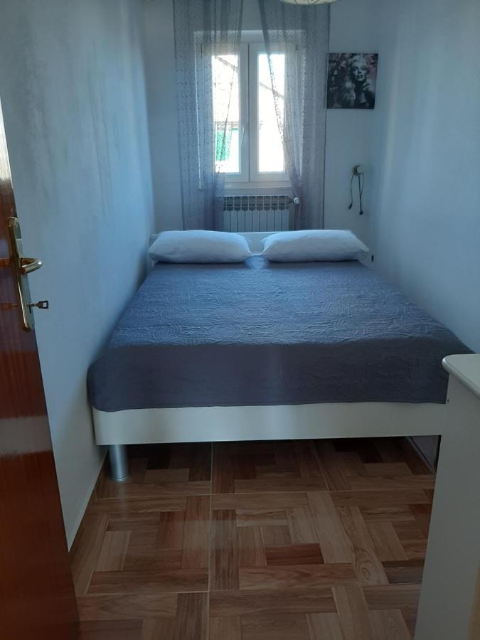 Apartment Viki Lozovac Kültér fotó