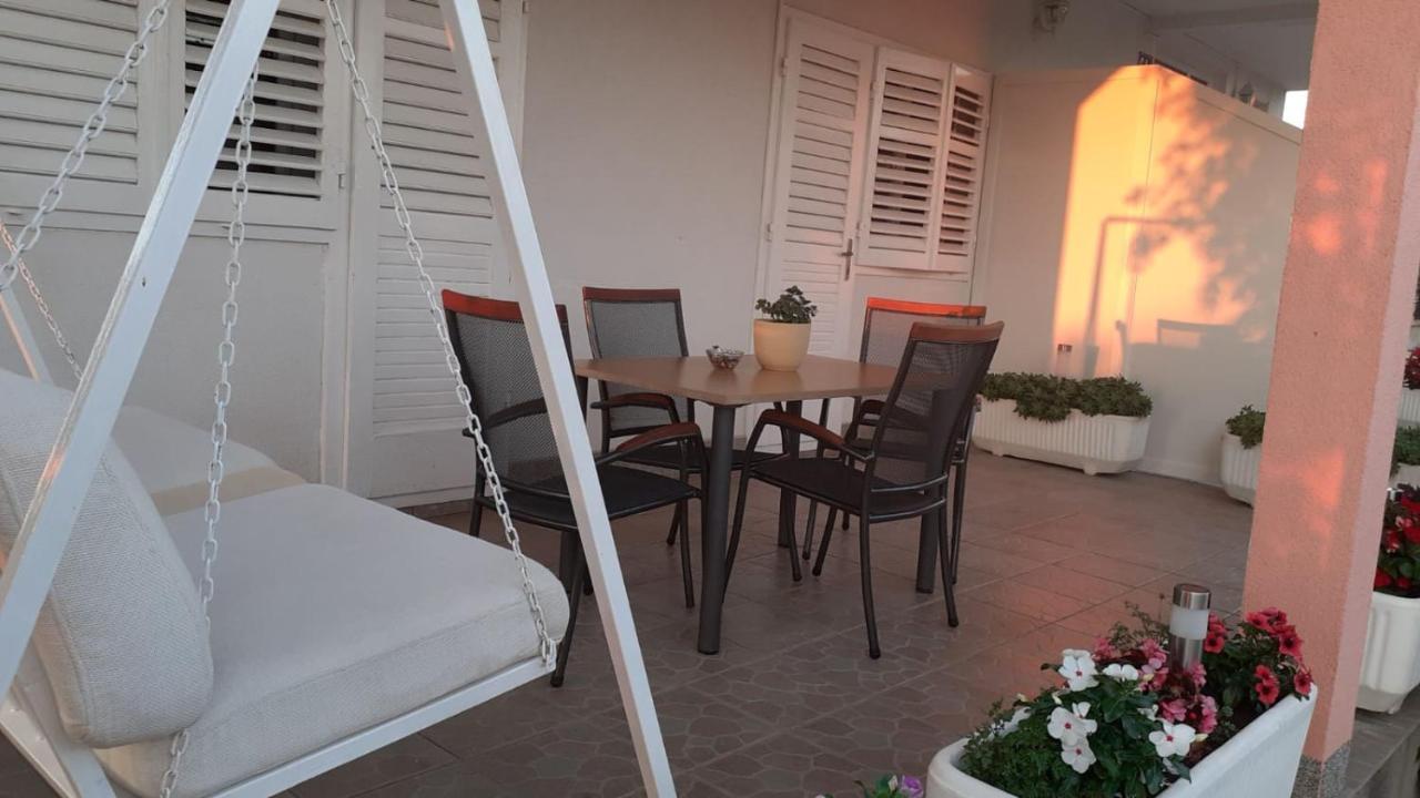 Apartment Viki Lozovac Kültér fotó